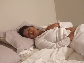 דסי bhabi זיונים את עצמה ב מיטה - מאיה