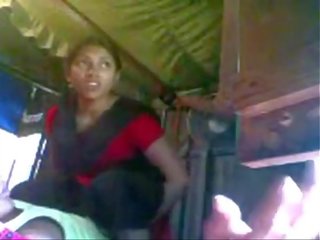 India joven marvellous bhabhi joder por devor en dormitorio secretamente registro - wowmoyback