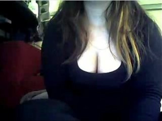 Chubby young female playing with herself on cam - fapnfap.cf