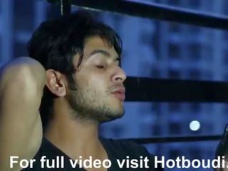 Pagal devar bhabi - bengálčina krátky klip mutiple nip pošmyknutia počas kúpanie (new)